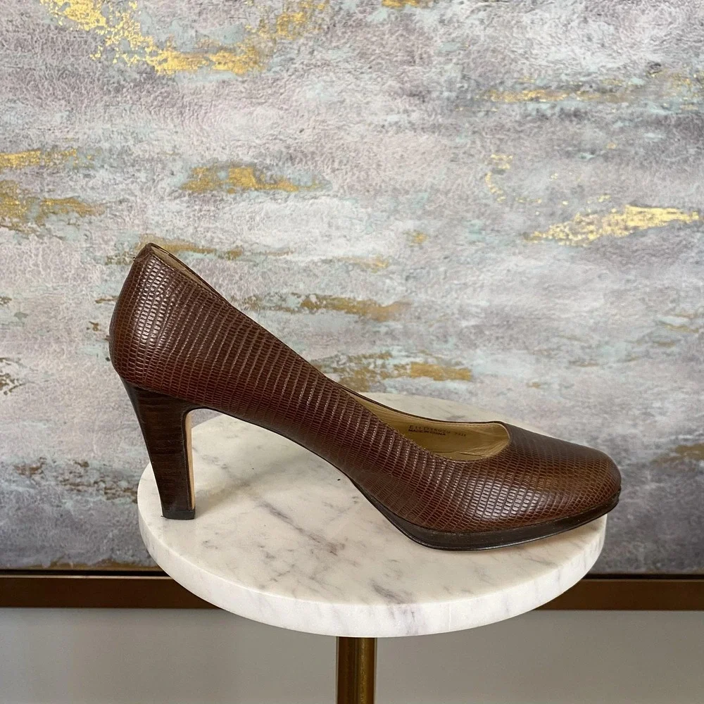 Cole Haan Shoes Womens Size 7.5 Brown Leather Round Toe High Heel Textured Pumps